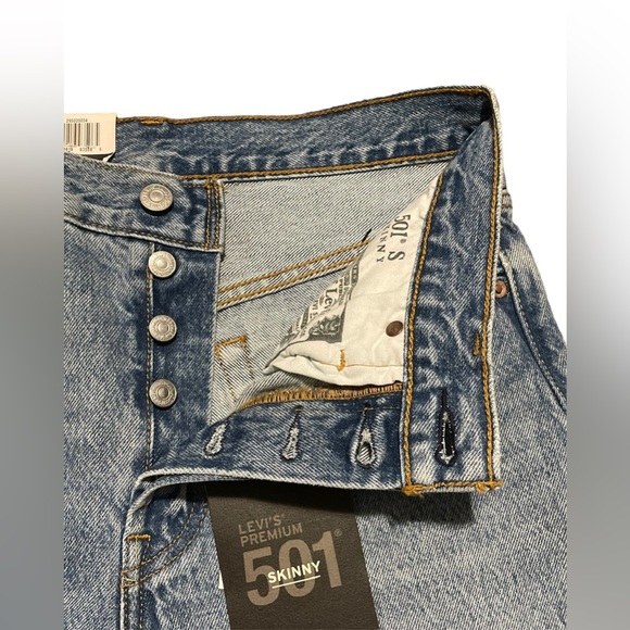 NWT LEVIS PREMIUM 501 ripped skinny jeans - Picture 5 of 10